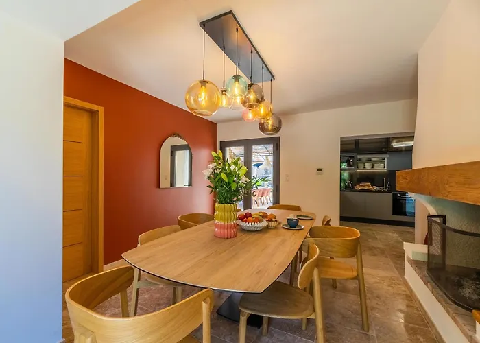 Casa Stella LʼÎle-Rousse